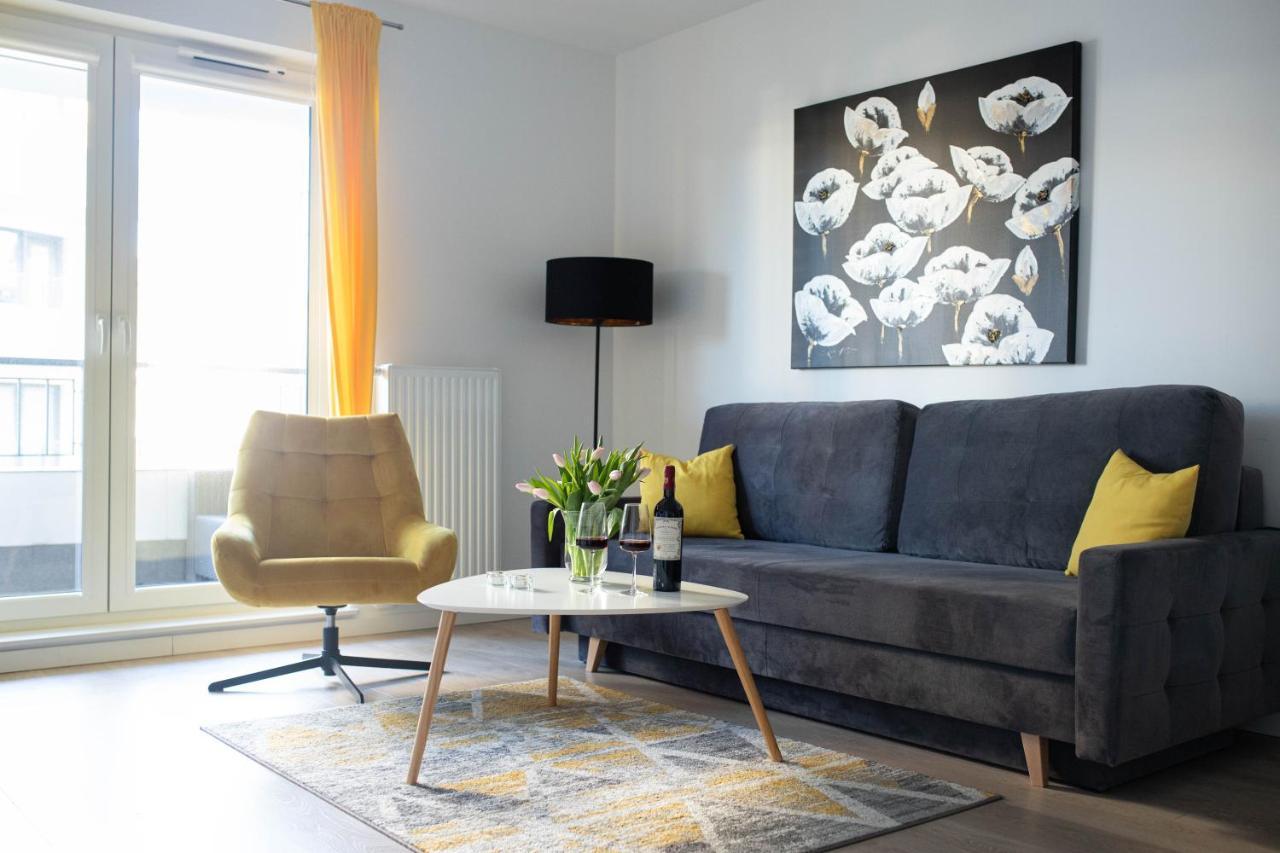 Sandland - - Apartment