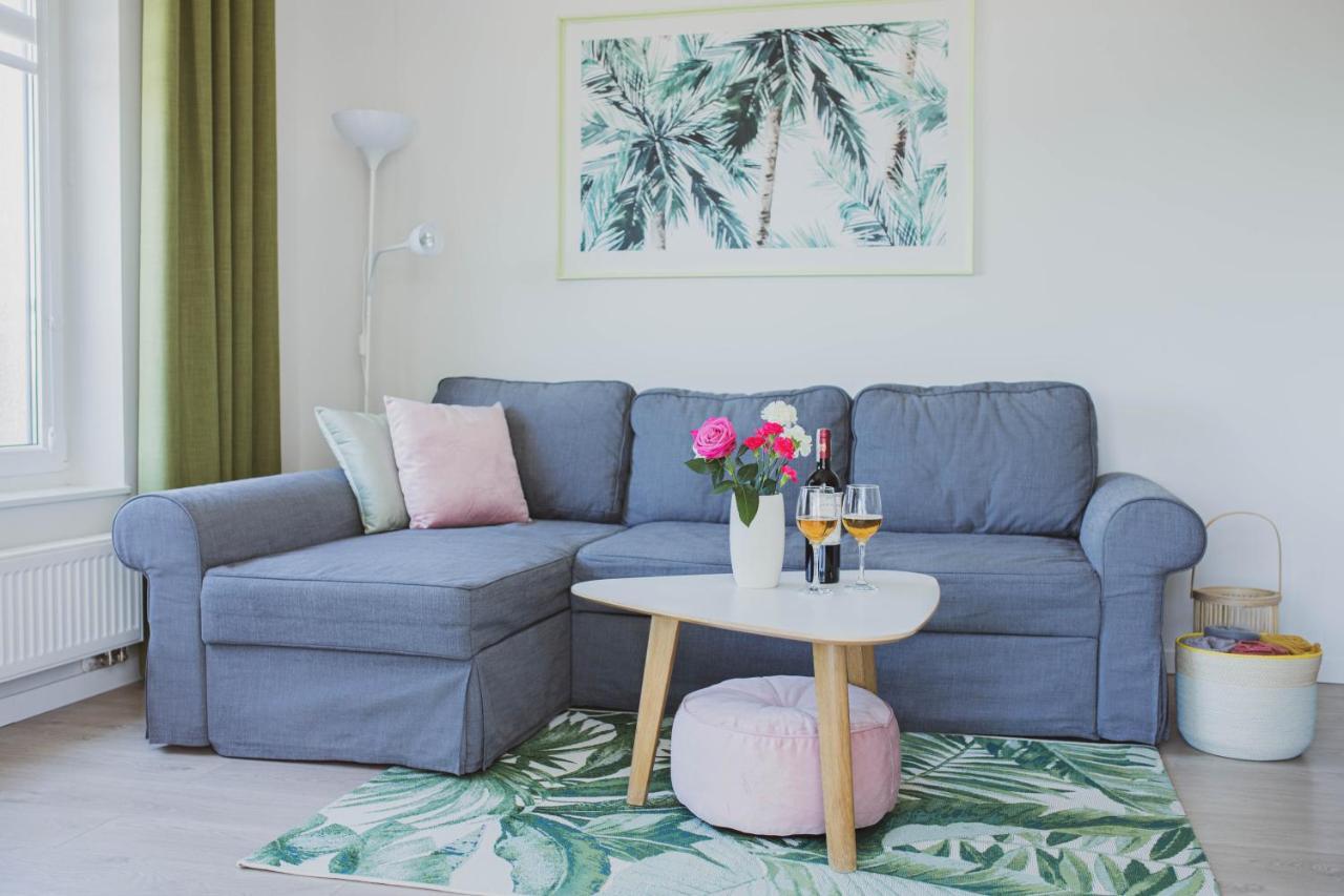 Sandland - - Apartment